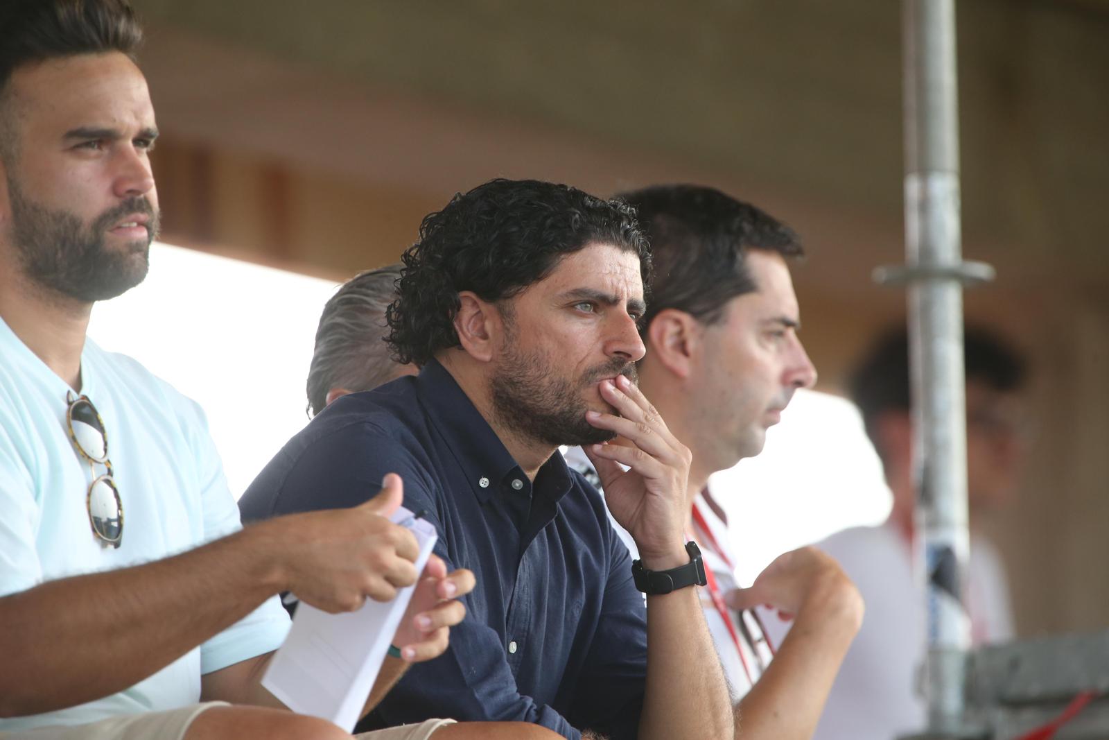 Unionistas vence en el Memorial UDS y presenta a la plantilla ante su afición