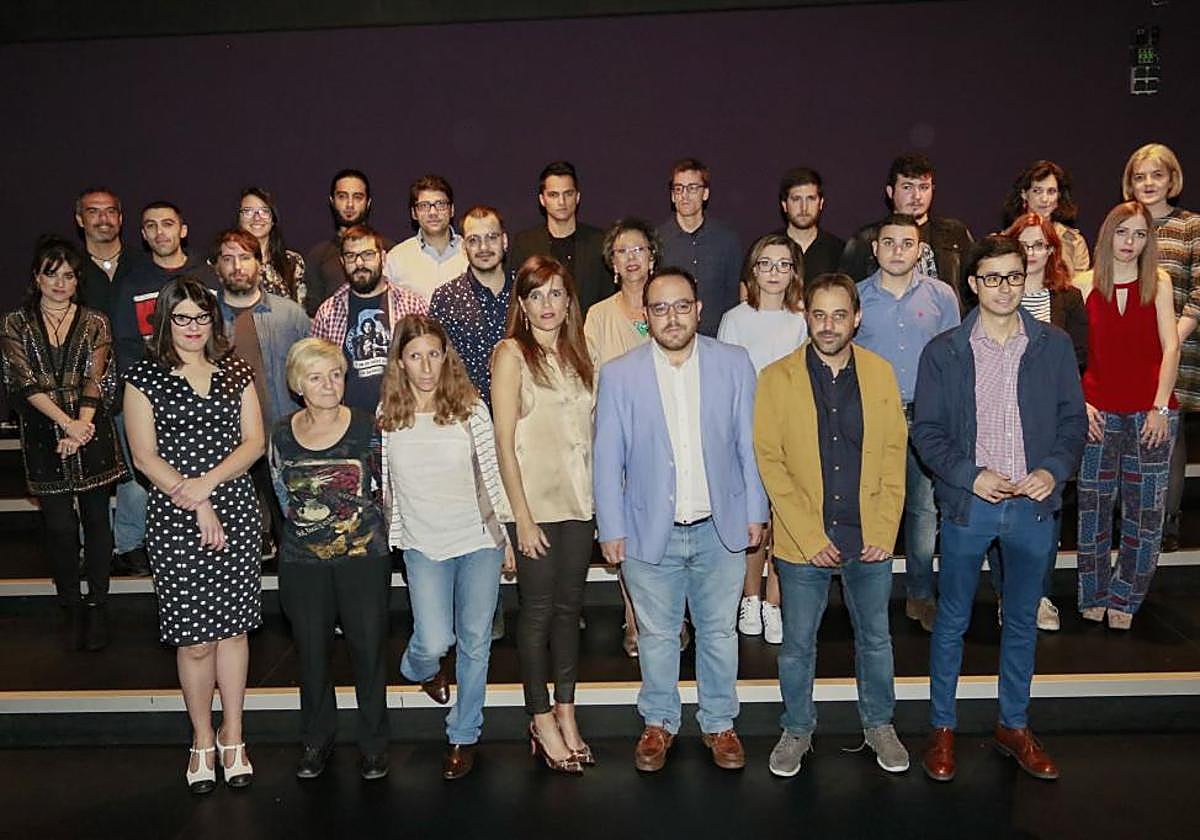 Imagen de archivo de una entrega de premios a los ganadores del certamen ´Jóvenes Creadores´