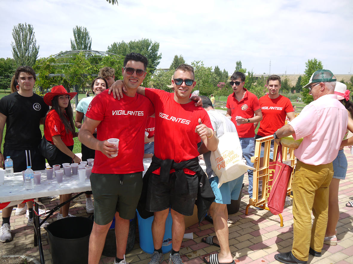 Paella popular en Carbajosa a la espera del día de San Roque