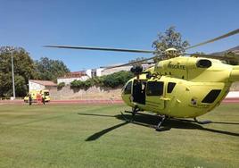 Rescatado en helicóptero un montañero herido en la sierra de Béjar