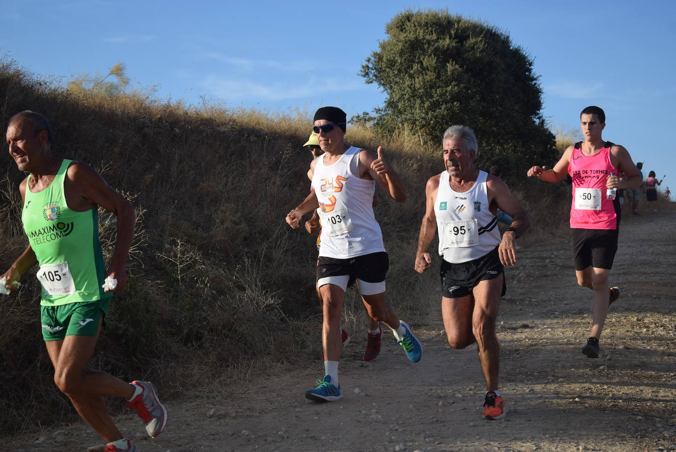Exitosa XV Carrera Campestre de Valdemierque