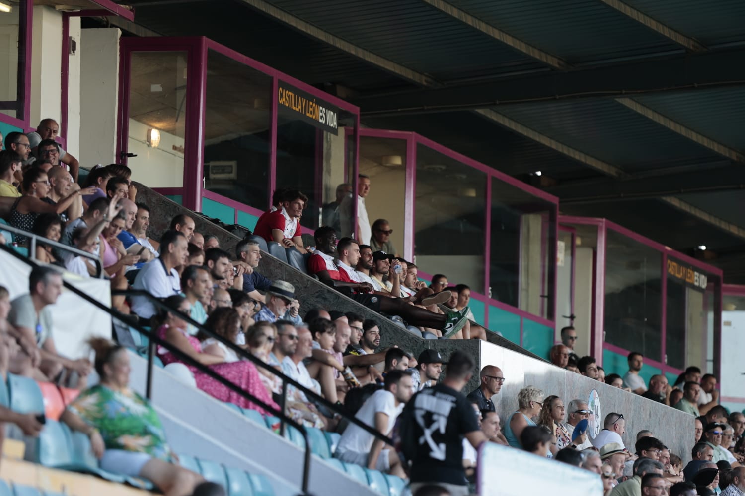 El Salamanca UDS se presenta ante la afición con muchas ilusiones