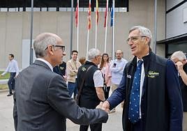 El presidente de la Diputación de Salamanca, Javier Iglesias junto con el presidente de la Cámara Regional de Agricultura de Nueva Aquitania, Luc Servant.