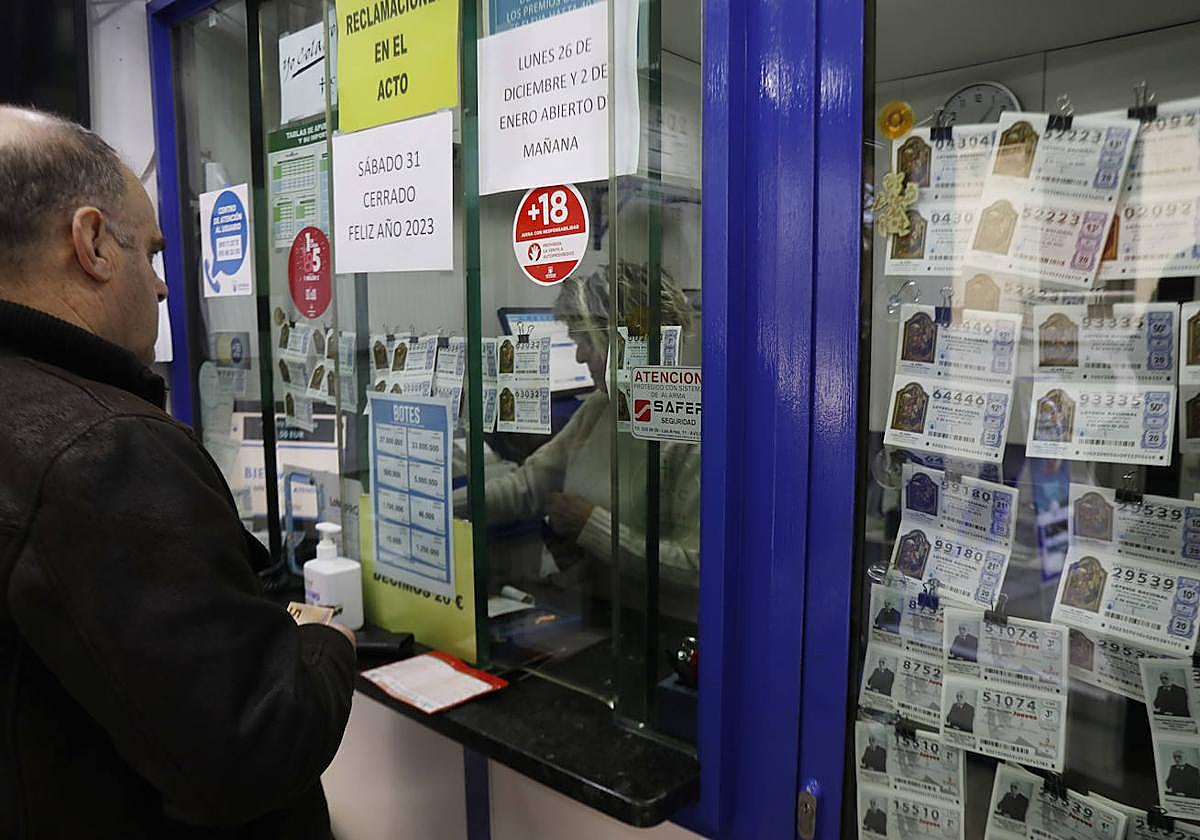 Imagen de archivo de una Administración de Lotería.