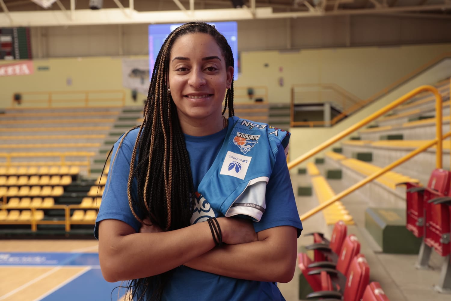 Bria Hartley apuesta por el azul del CB Avenida