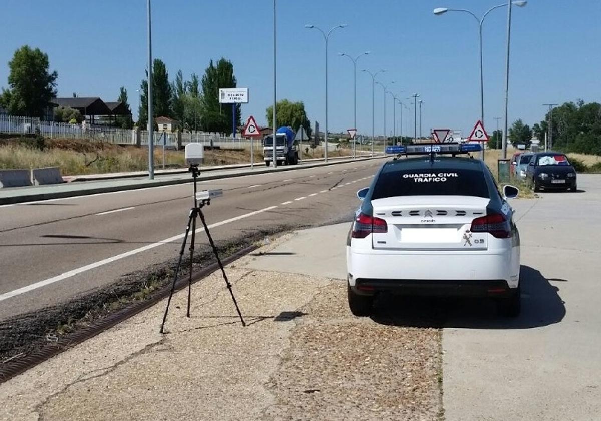 Radar de la Guardia Civil de Tráfico.