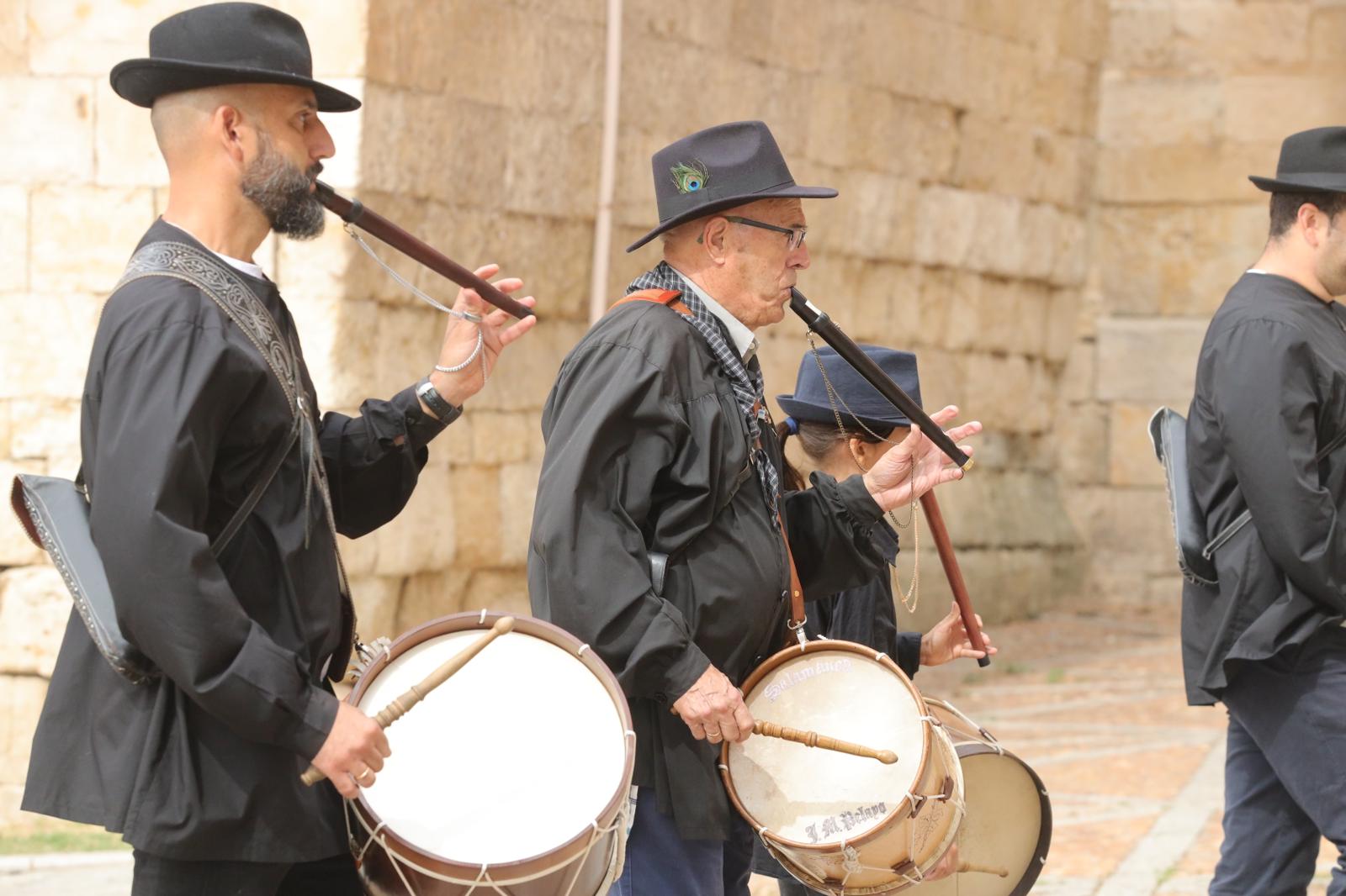 Pasacalles de folclore charro para animar los barrios