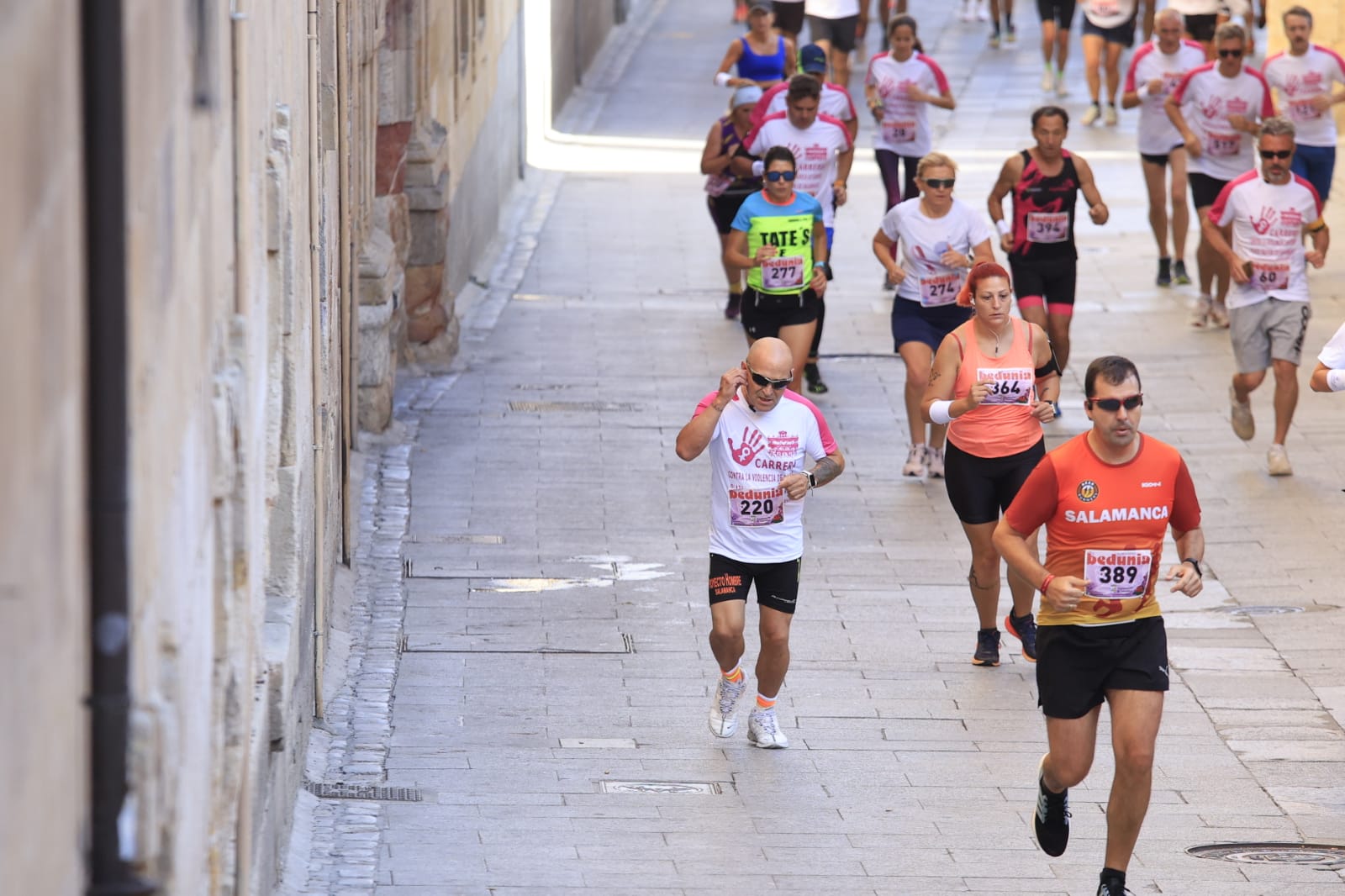 Carlos Gallego y Gema Martin ganan la carrera contra la Violencia de Género