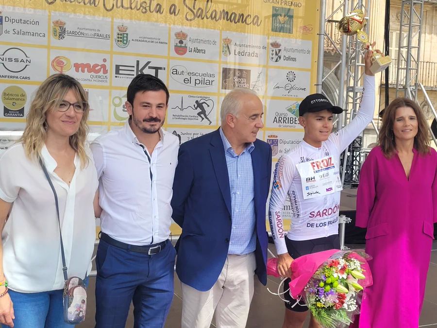 Cadena revalida su título en la Vuelta Ciclista a Salamanca