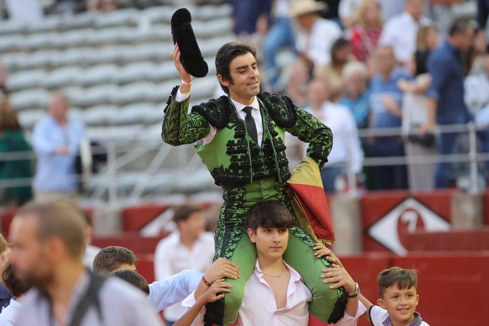 Segunda de abono de la feria con otra puerta grande