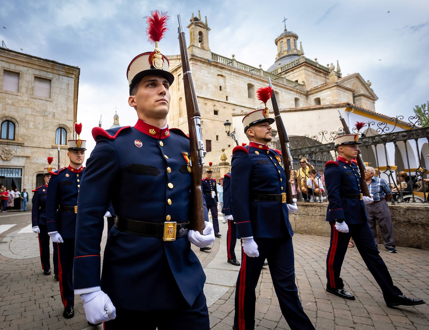 Nueva jornada de la Guardia Real por la provincia de Salamanca