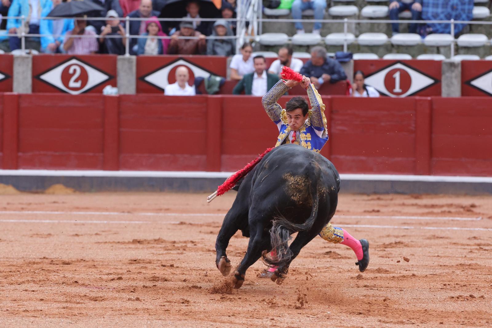 Ismael Martín triunfa en la novillada de Lorenzo Espioja en Salamanca