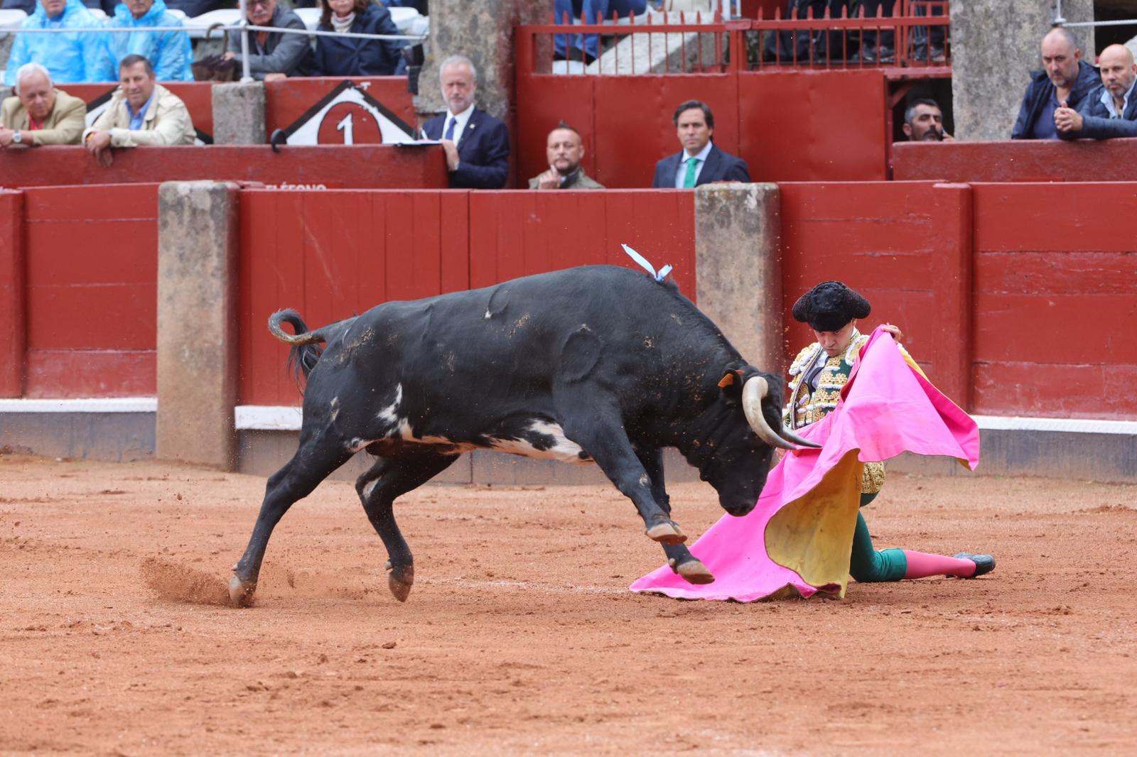 Ismael Martín triunfa en la novillada de Lorenzo Espioja en Salamanca