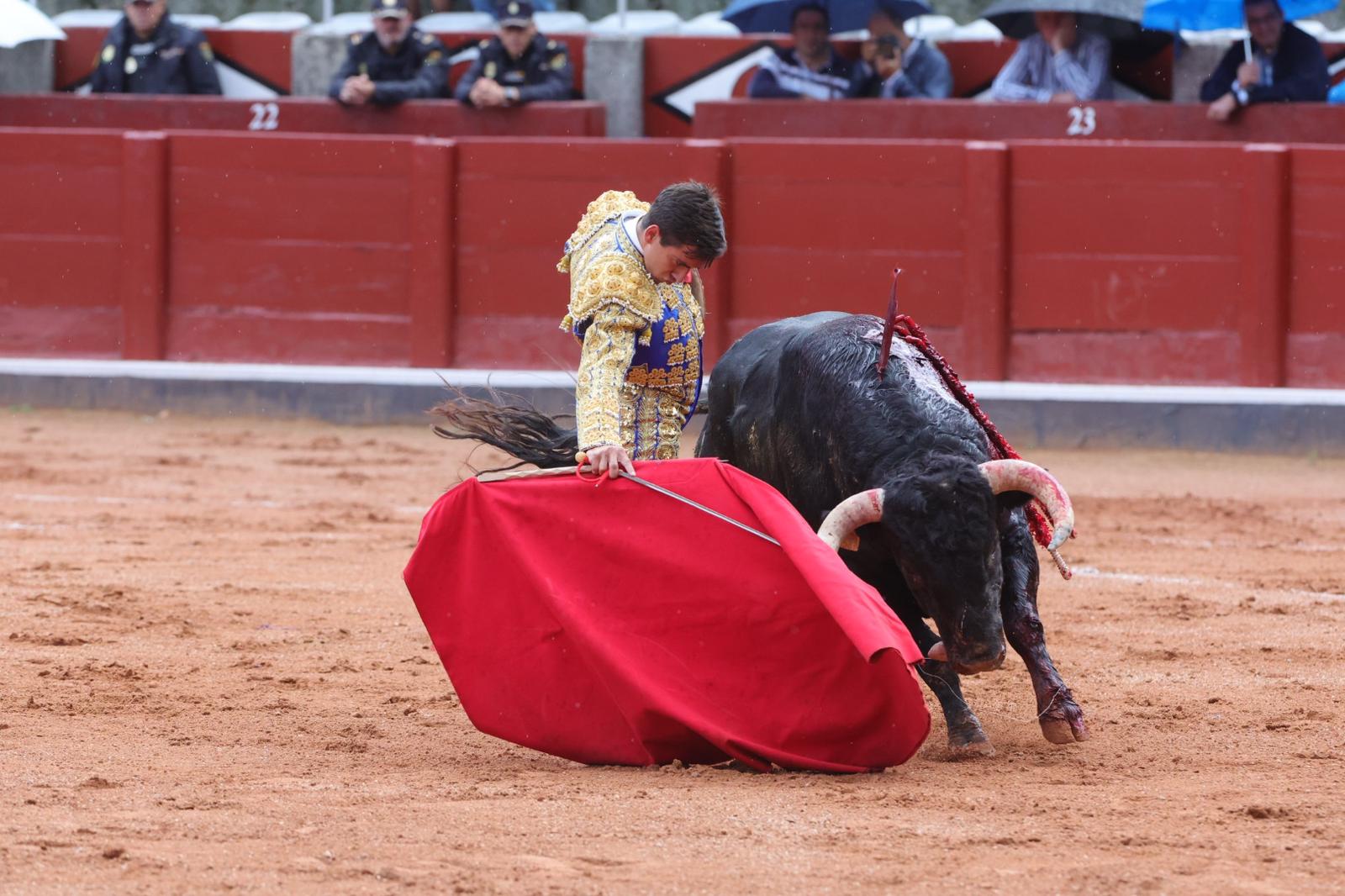 Ismael Martín triunfa en la novillada de Lorenzo Espioja en Salamanca