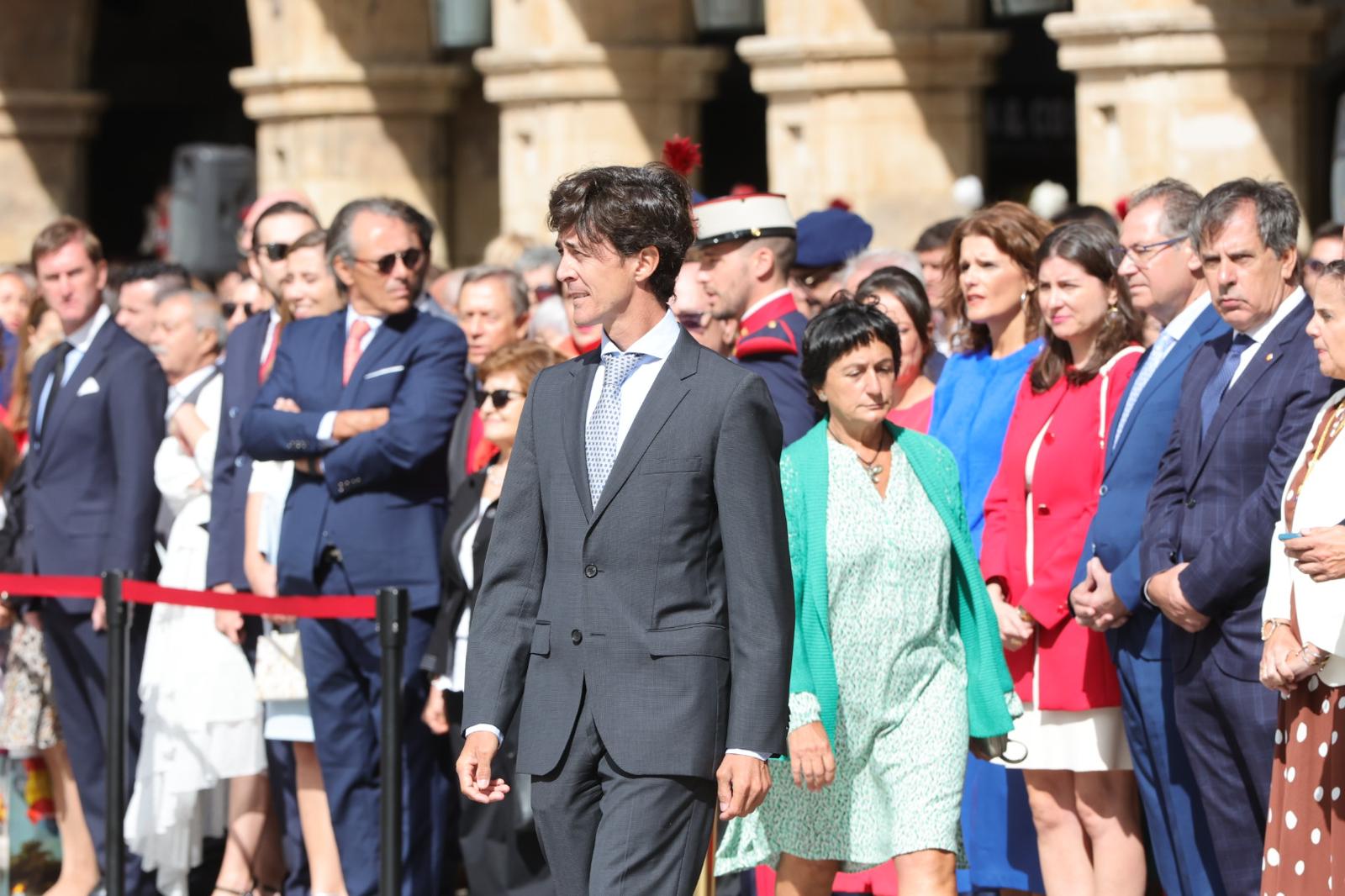 Solemne jura de bandera en la Plaza Mayor de Salamanca con la Guardia Real