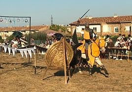 Aldeatejada se viste de Renacimiento en las las X Vísperas Nupciales