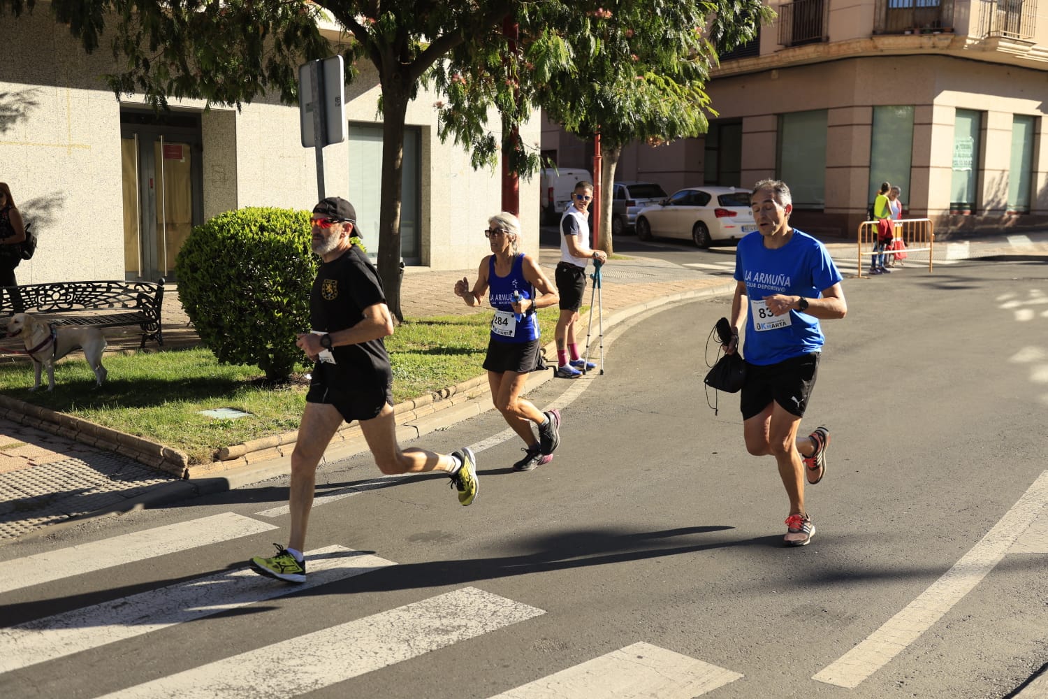 Adrián Moro y Verónica Sánchez, los más rápidos en la carrera de Santa Marta