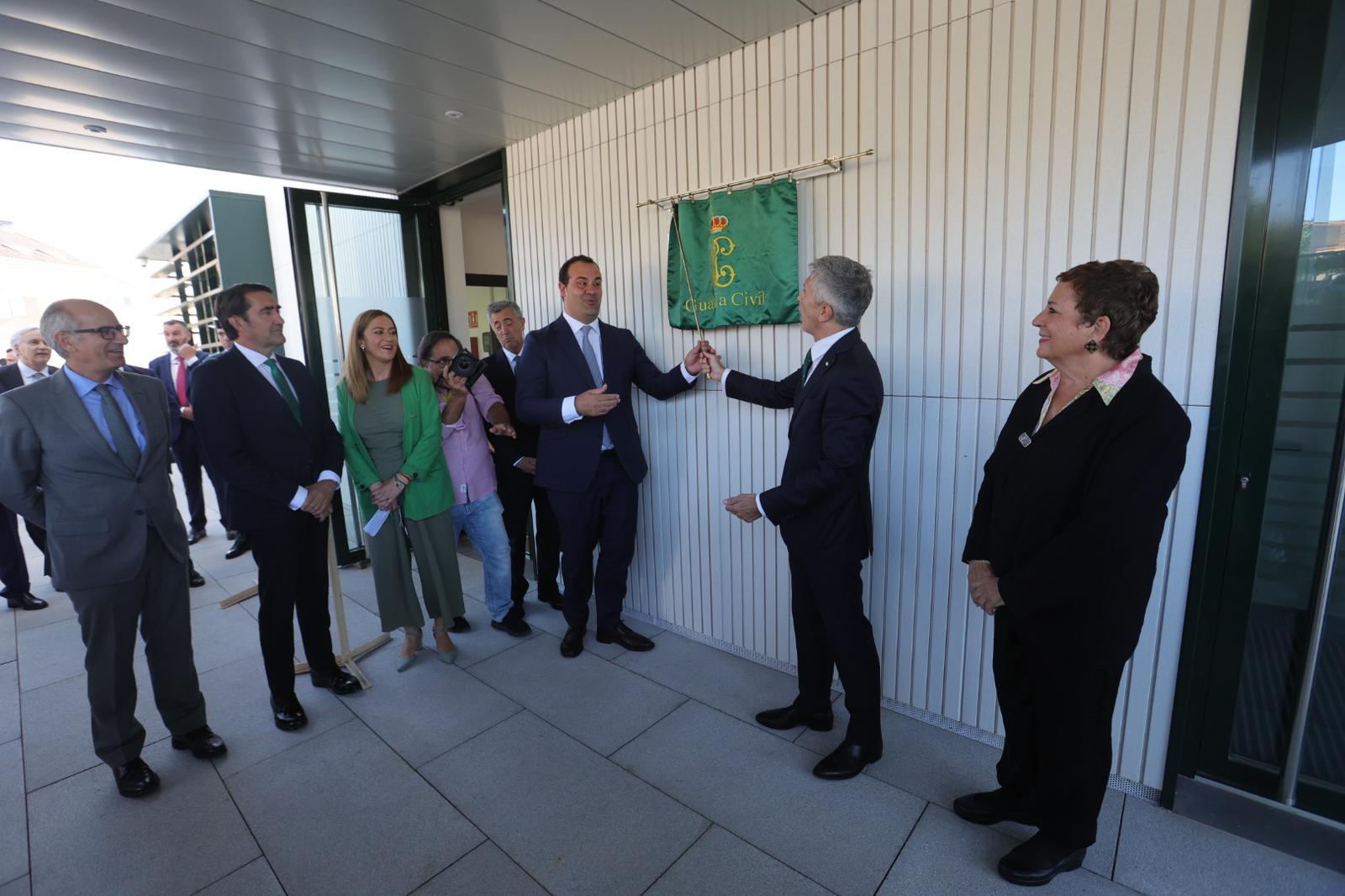 Marlaska inaugura el nuevo cuartel de la Guarida Civil en Santa Marta de Tormes