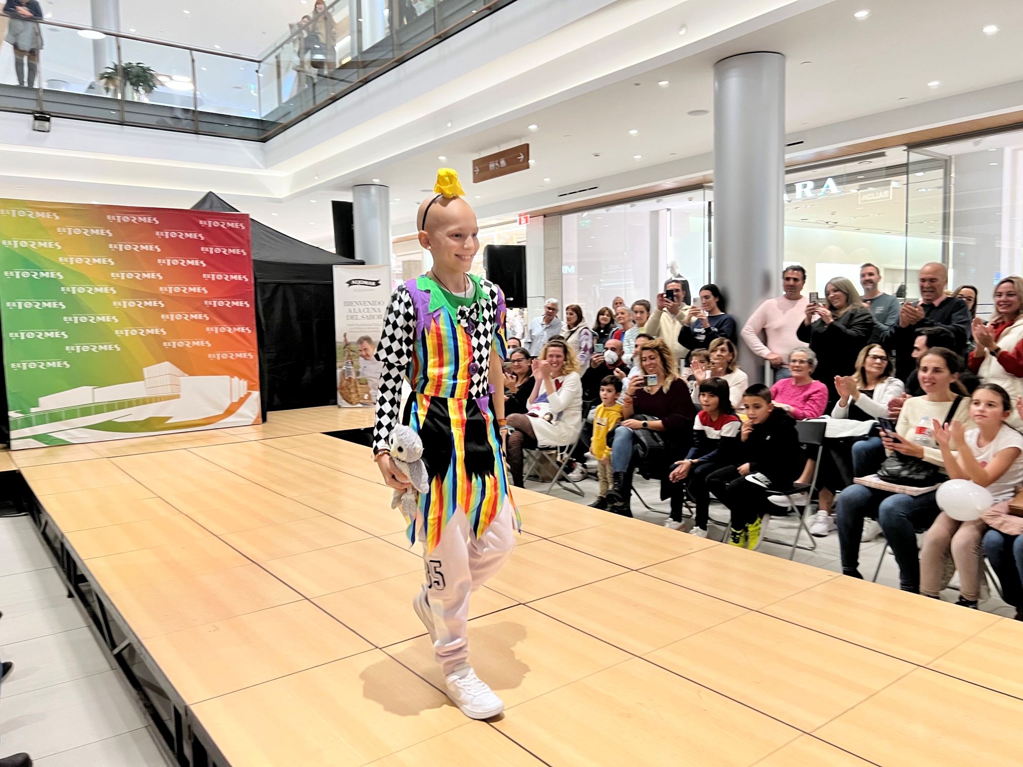 El «Pequedesfile solidario» de PYFANO vuelve a El Tormes