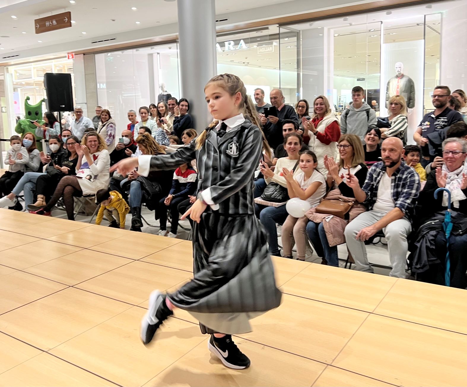 El «Pequedesfile solidario» de PYFANO vuelve a El Tormes