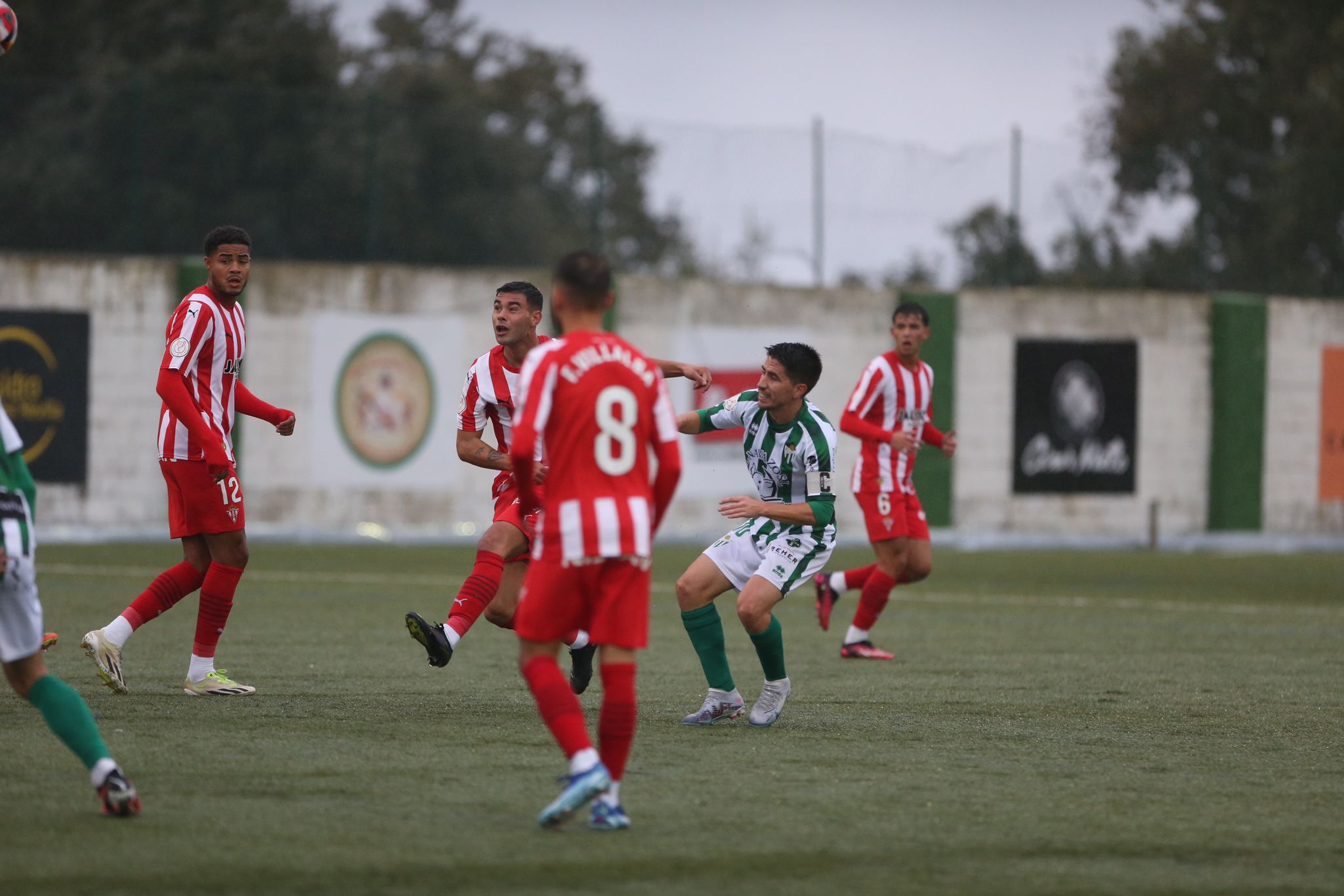 El Guijuelo le aguanta con mérito a un Segunda División