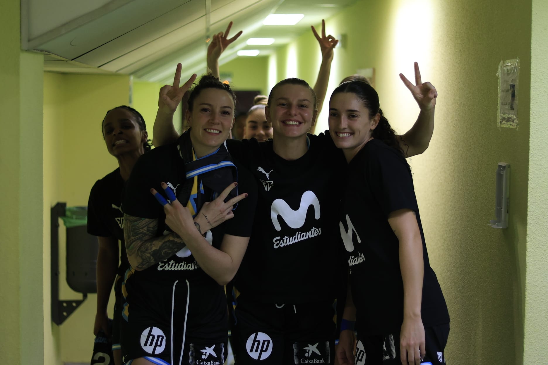 Amplia victoria del líder Avenida ante Estudiantes