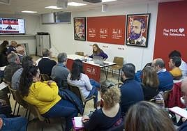 La vicesecretaria general del PSCyL Virginia Barcones se reúne con militantes en Salamanca