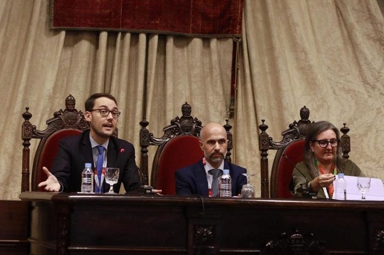 Aniversario de antiguos alumnos de la Usal graduados hace 5, 10, 15 y 20 años