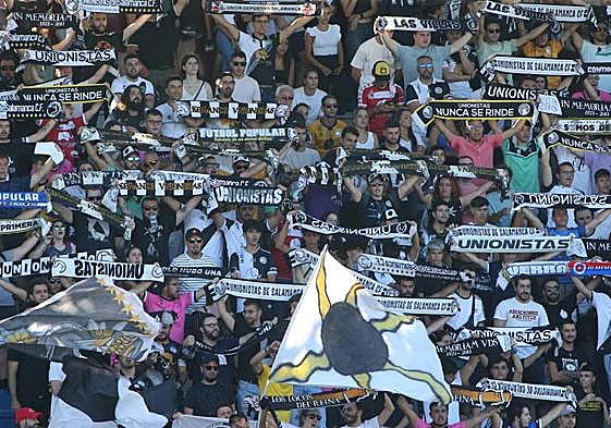 Afición de Unionistas.