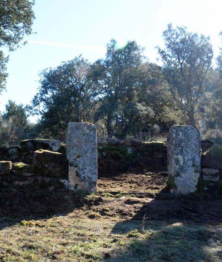 Imagen secundaria 2 - Homenaje a los fallecidos en la construcción de la vía férrea Boadilla-Barca d'Alva