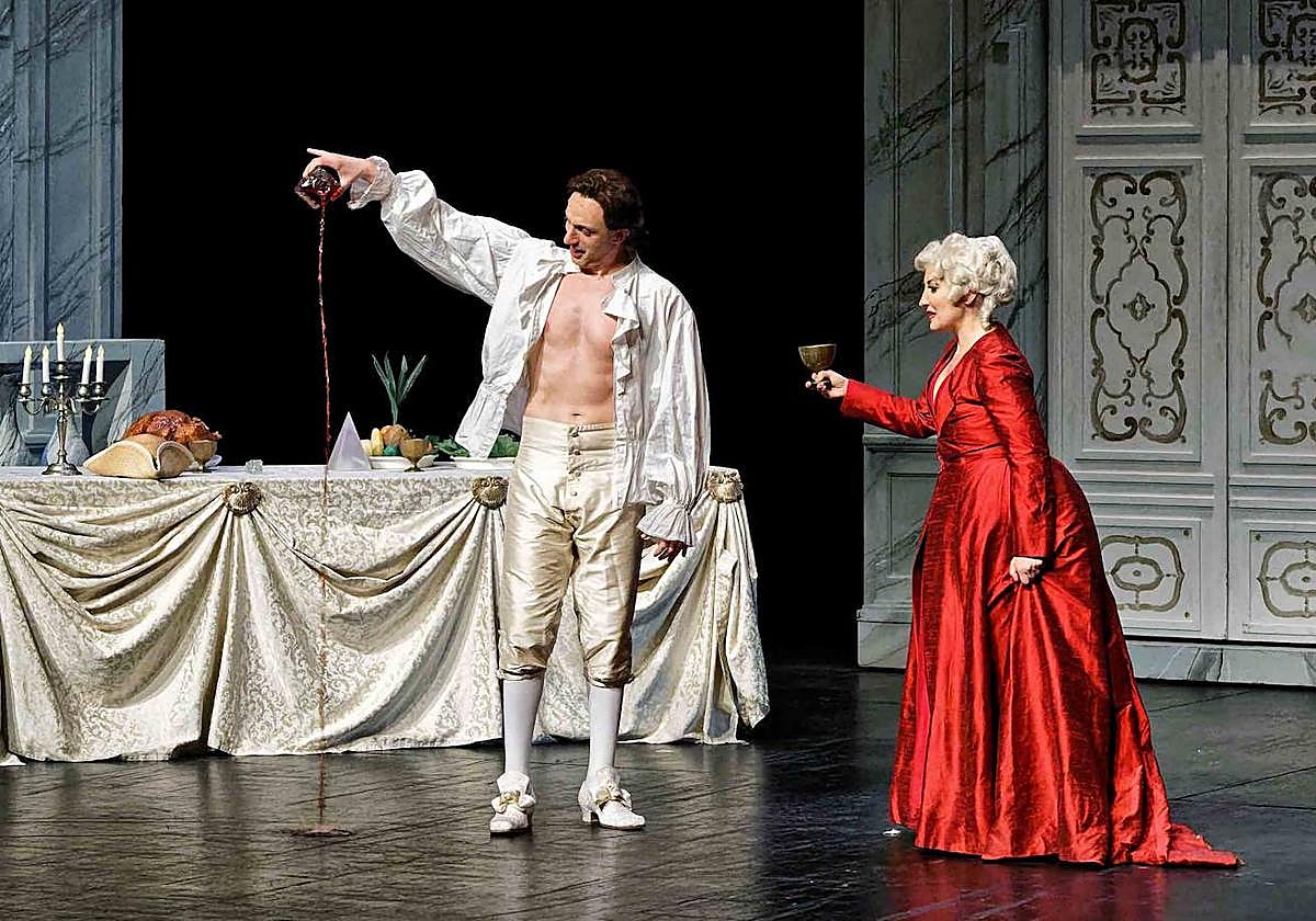 La Compañía Lírica Ópera 2001, con la dirección musical de Martin Mázik, en 'Don Giovanni'.