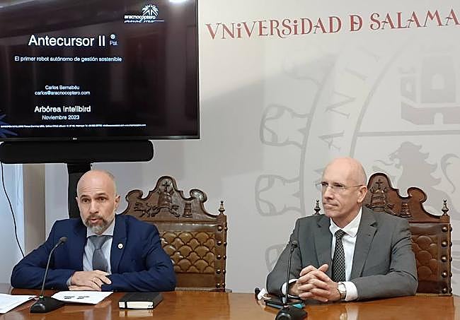 Vicerrector de Economía y director general de Parque Científico, Javier González Benito, y el CEO de Arbórea Intellbird, Carlos Bernabéu.