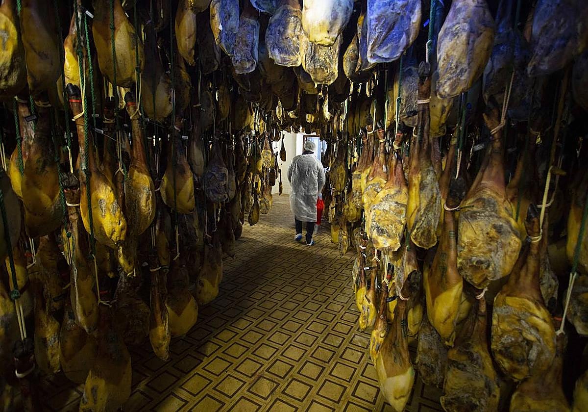 Una empresa de jamones en una imagen de archivo.