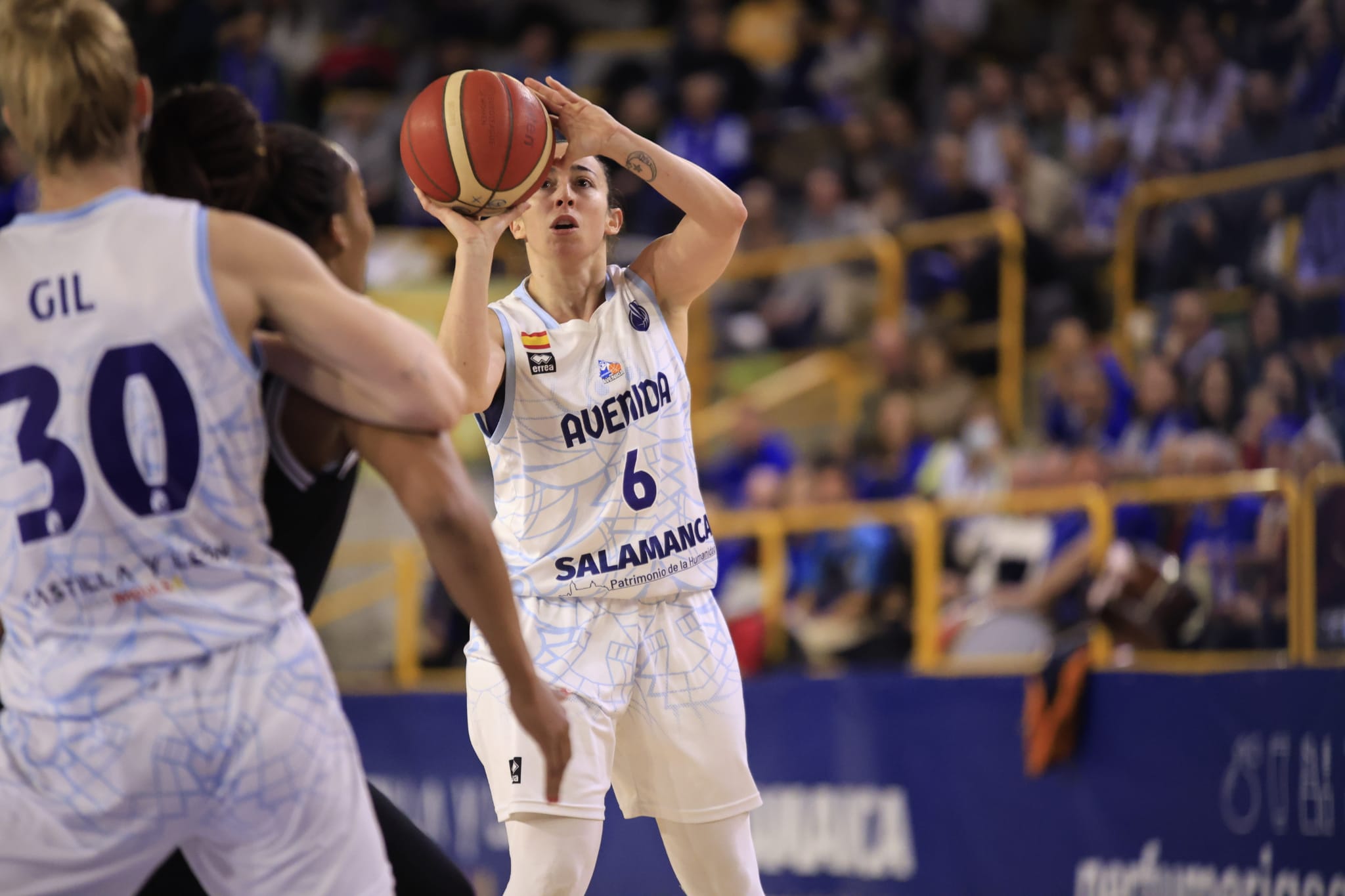 Las imágenes de la dura derrota final de Avenida ante la Virtus