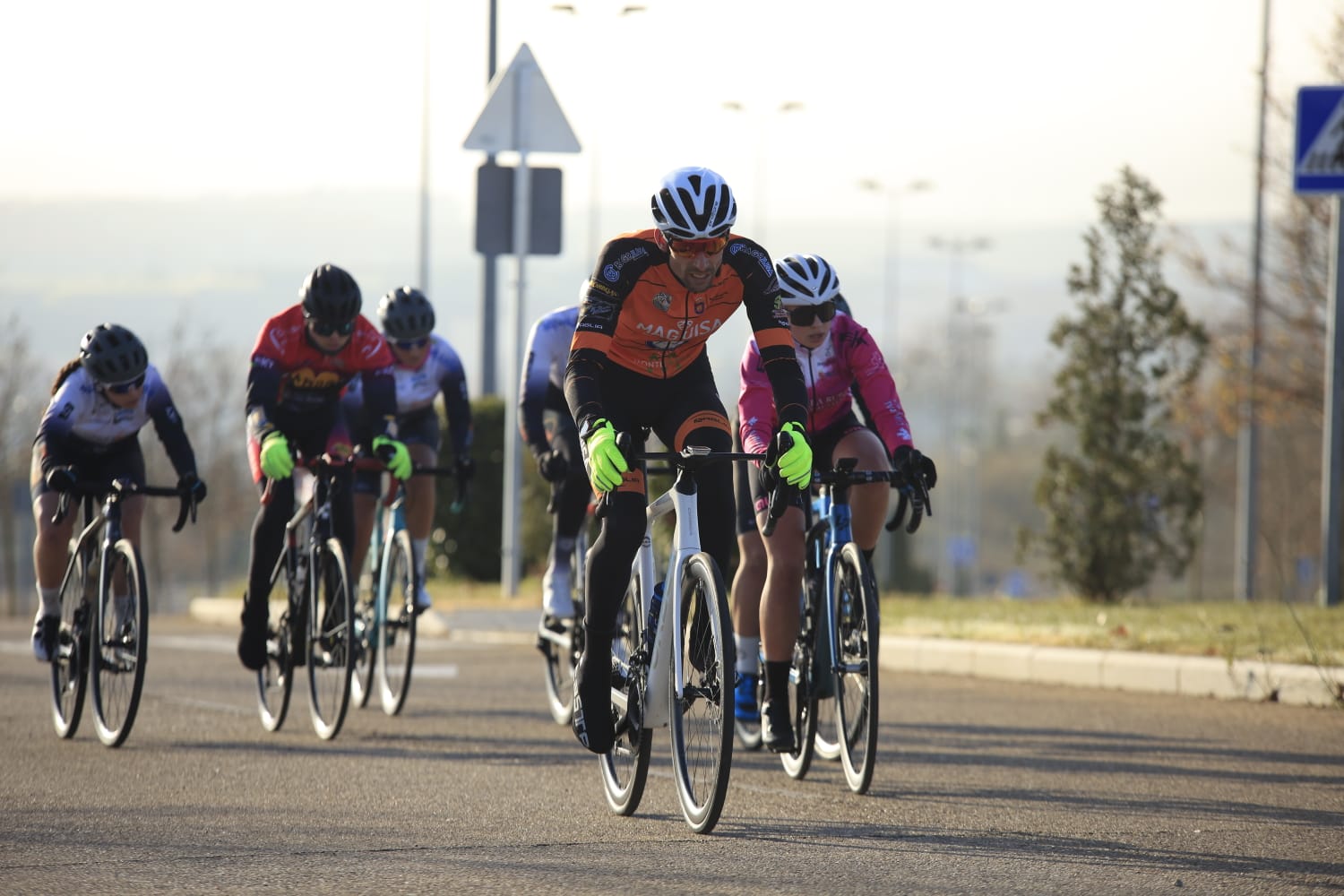 El ciclismo luce en Salamanca con la Carrera del Pavo