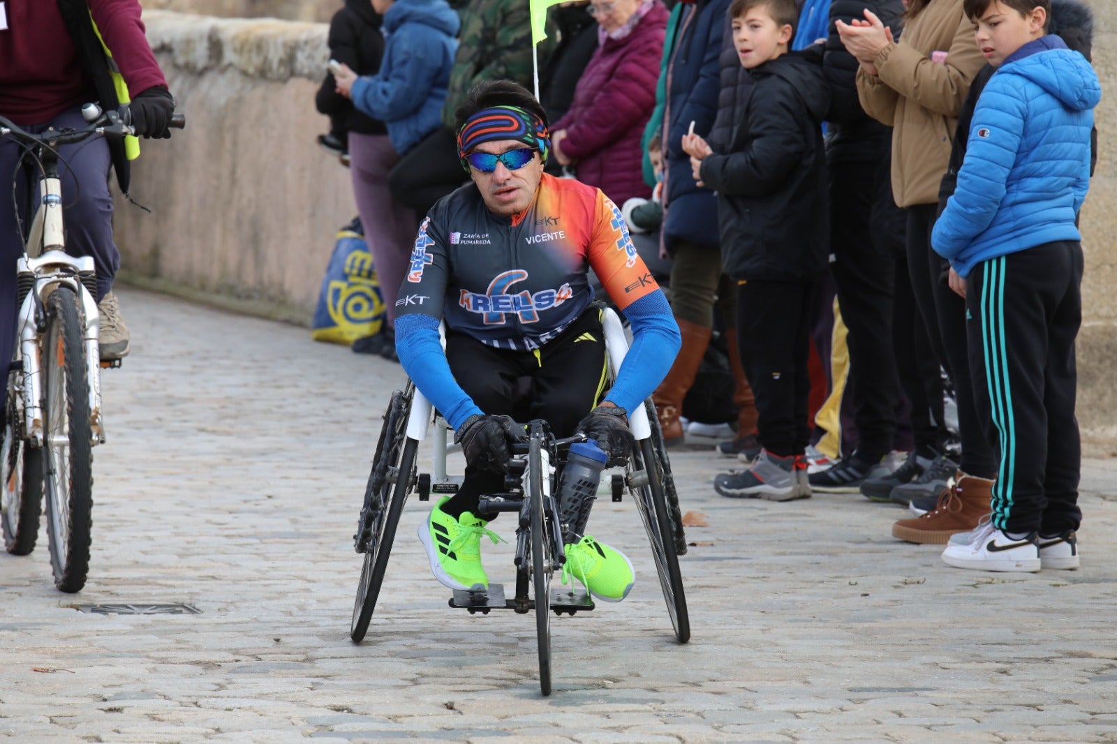 San Silvestre Salmantina: paso por el Puente Romano y calle Compañía