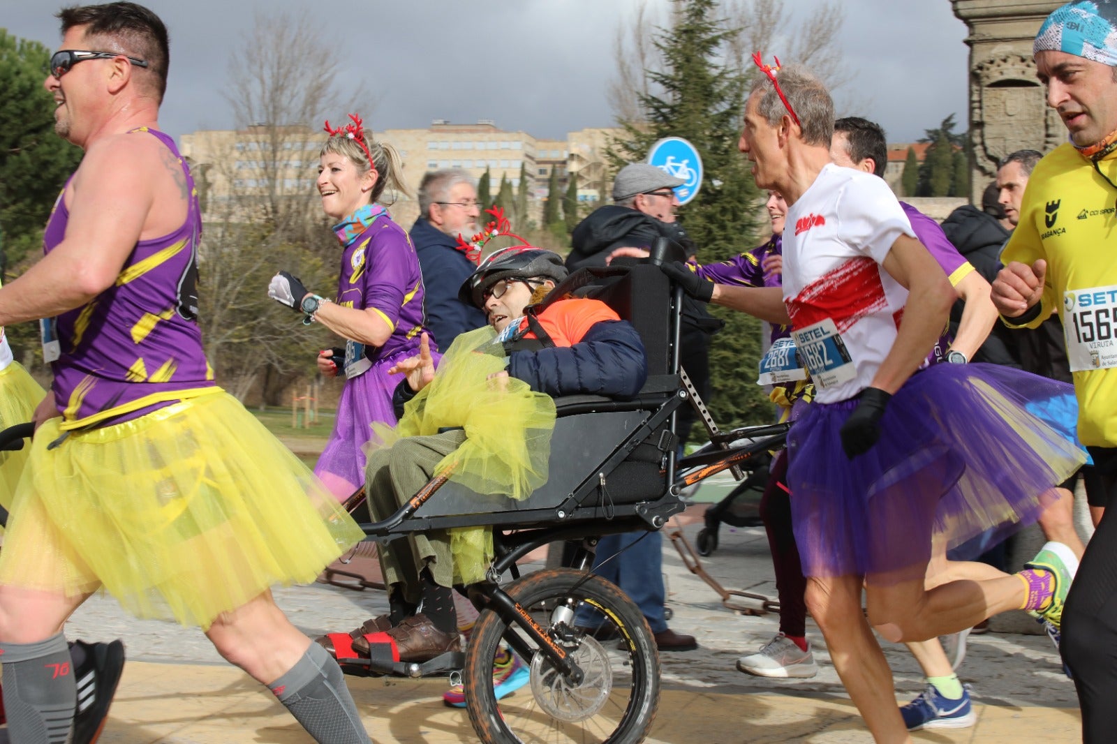 San Silvestre Salmantina: paso por el Puente Romano y calle Compañía