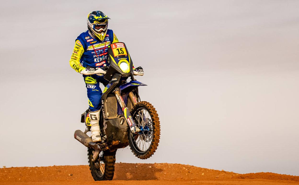 Lorenzo Santolino, durante el Dakar. 