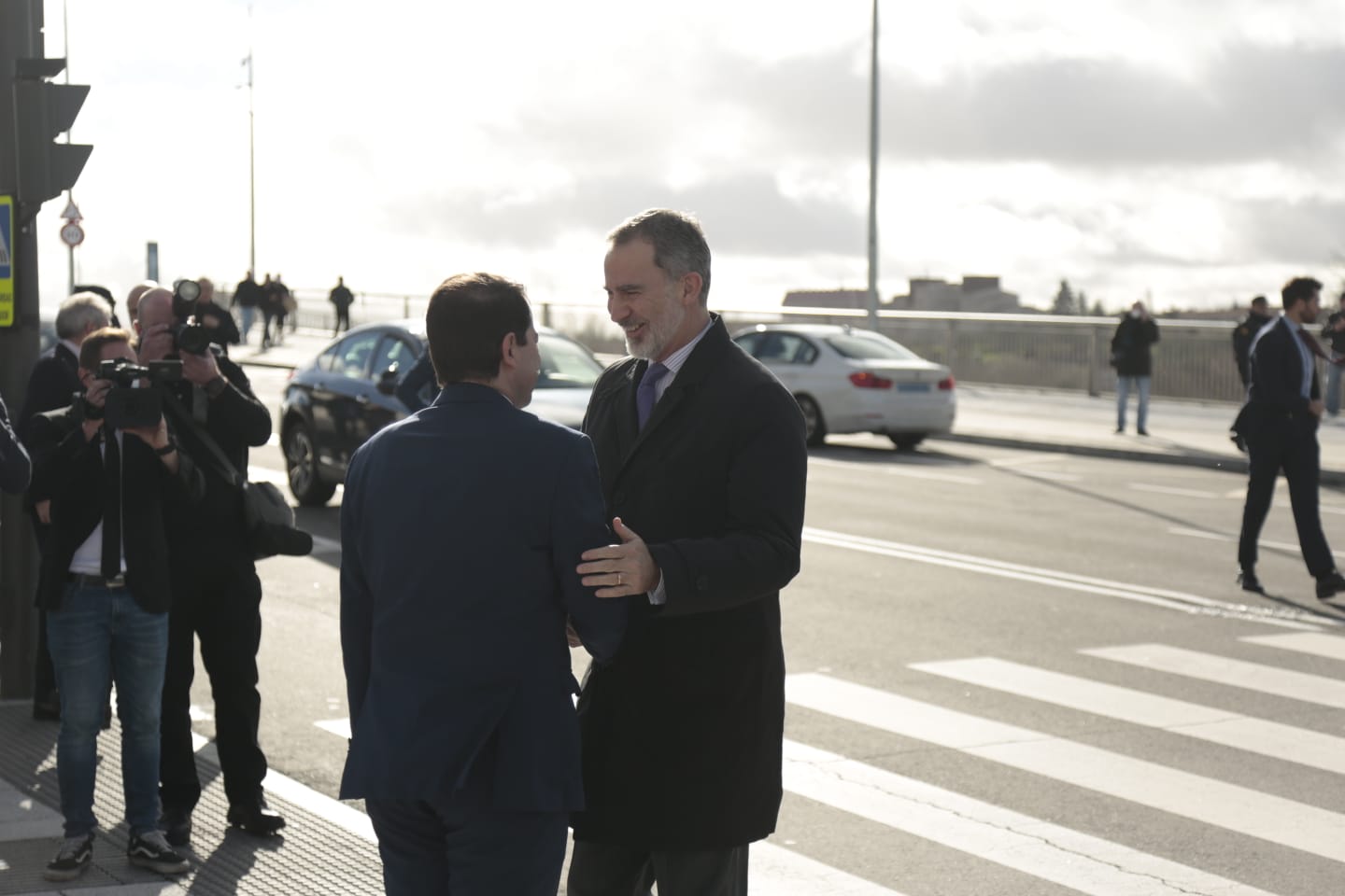 Fotos: Salamanca recibe al Rey Felipe VI en su visita al hospital de Salamanca