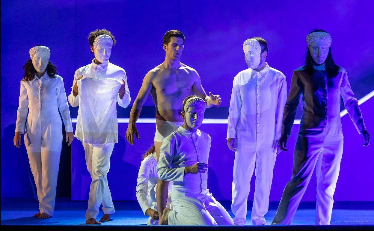 Representación de la obra 'Edipo. A través de las llamas'. 