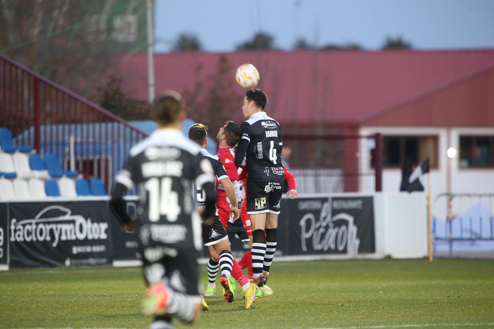 Fotos: Empate sin goles entre Unionistas y Algeciras (0-0)