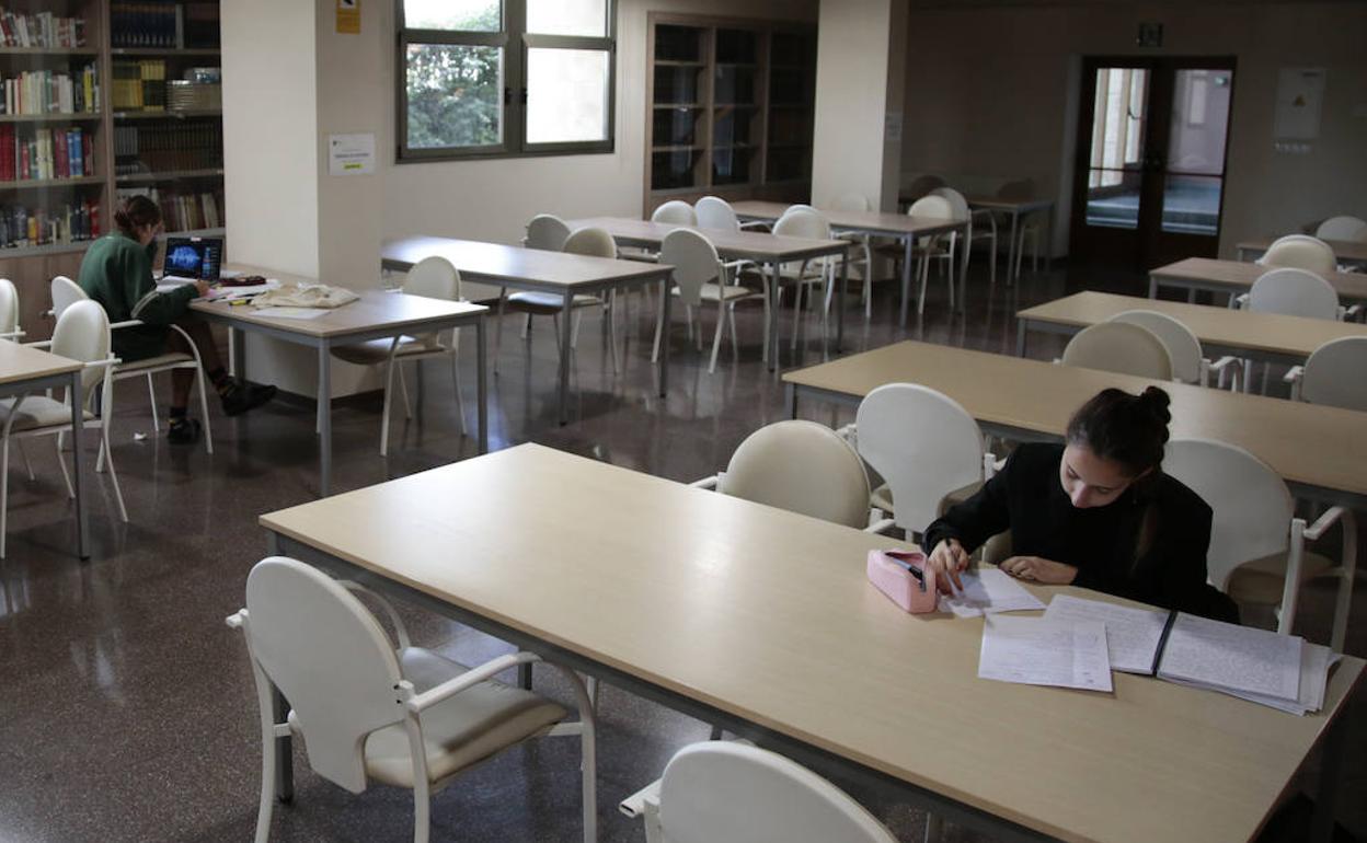 Una estudiante en una residencia universitaria de Salamanca. 