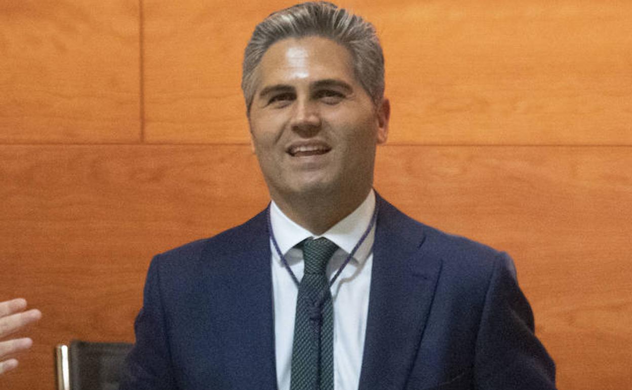 Gonzalo, cuando recibió la Medalla al Mérito de la Cámara de Comercio.