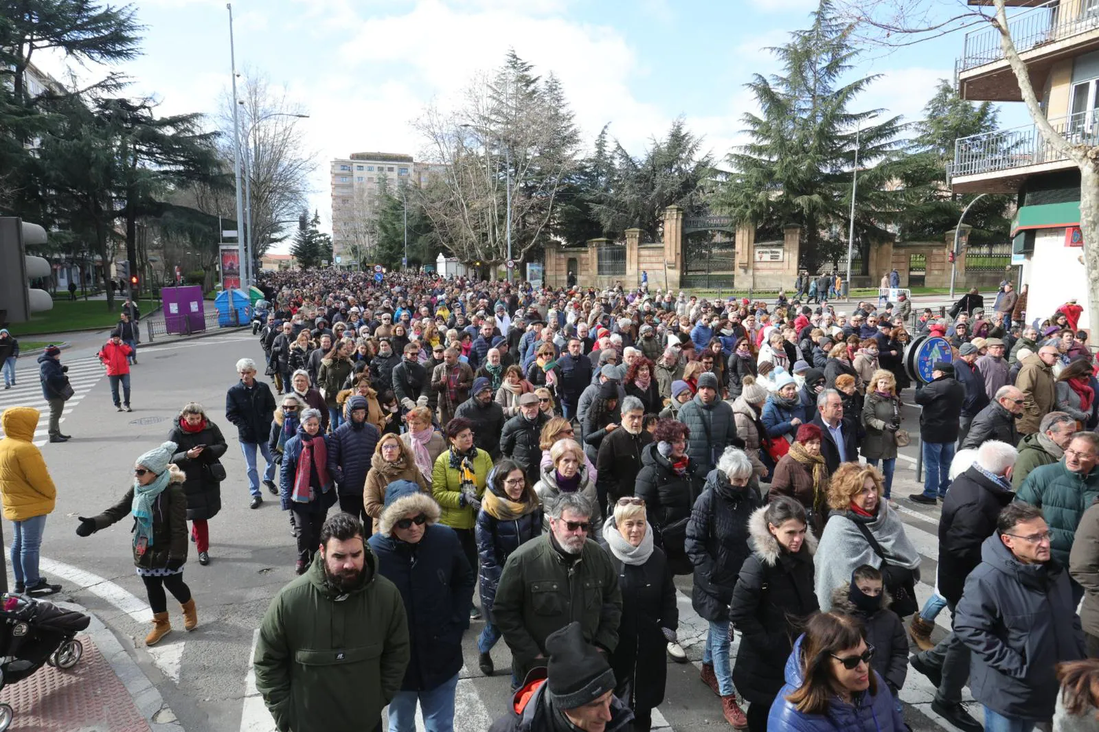 Fotos: MIles de personas participan en la Marea Blanca de Salamanca