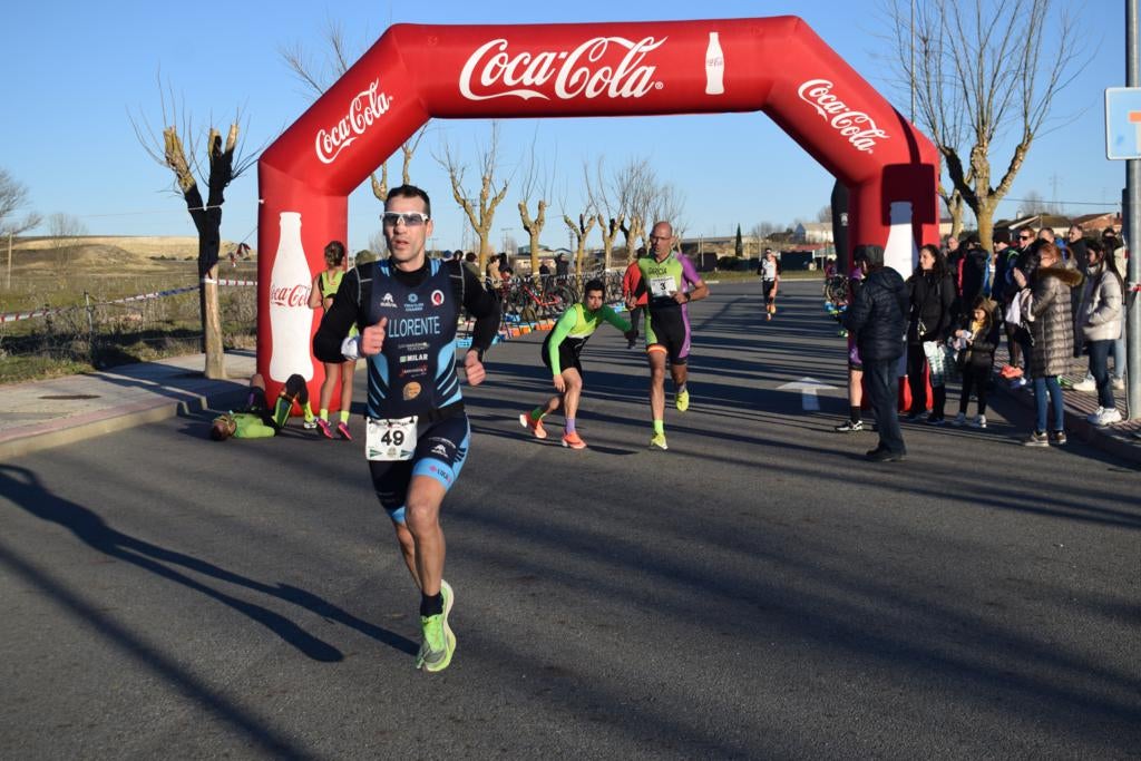 Fotos: Carlos Rodríguez y Marta Nevado ganan el Duatlón Cross de Villamayor