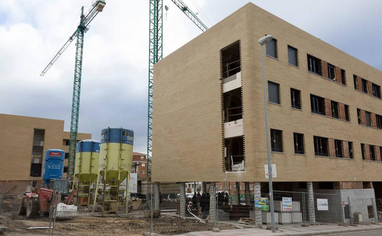Construcción de unas viviendas en Salamanca. 