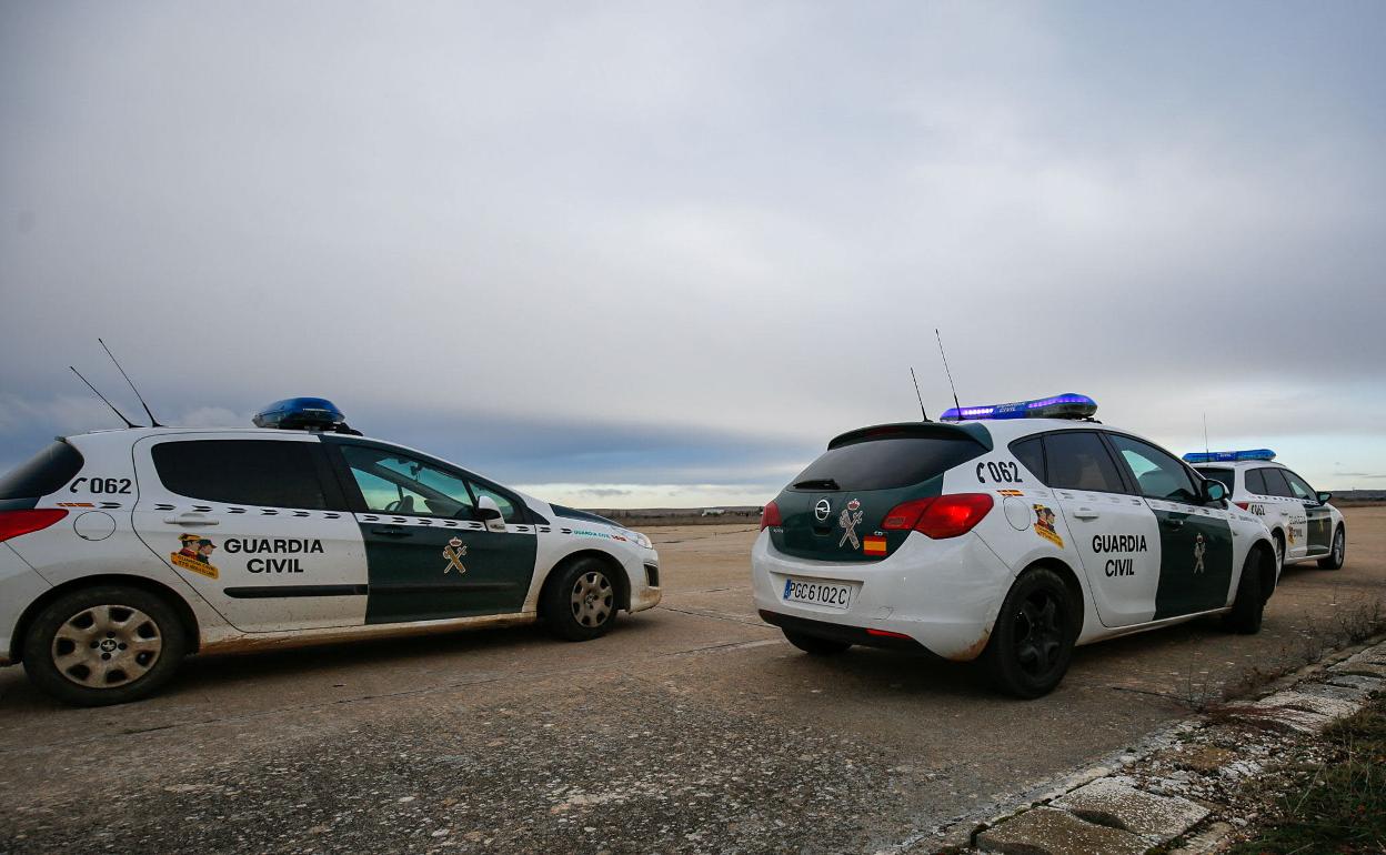 Coches de Guardia Civil en Salamanca 