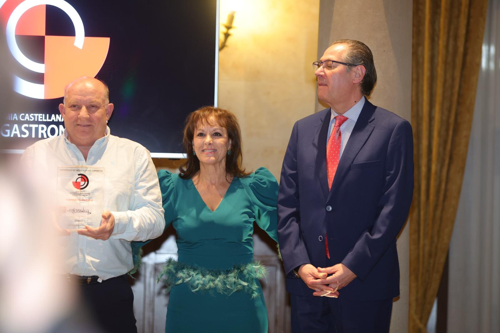 Fotos: El Mesón de Gonzalo y Hornazo de Salamanca, premiados por la Academia CyL de Gastronomía