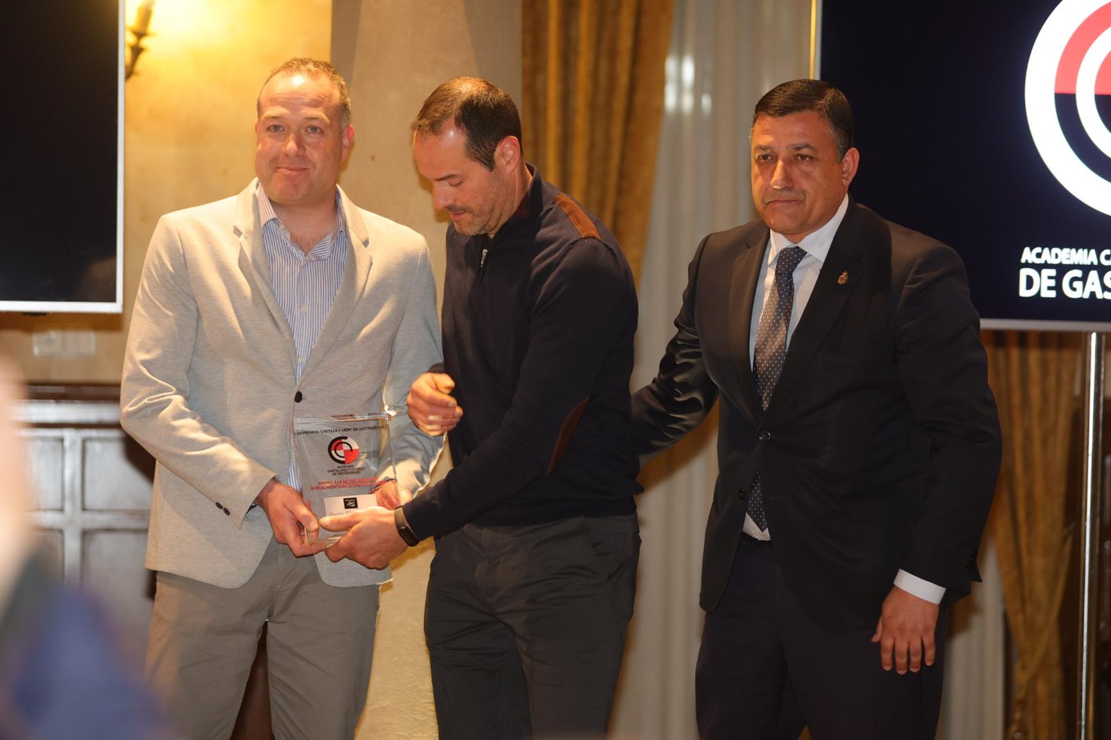 Fotos: El Mesón de Gonzalo y Hornazo de Salamanca, premiados por la Academia CyL de Gastronomía