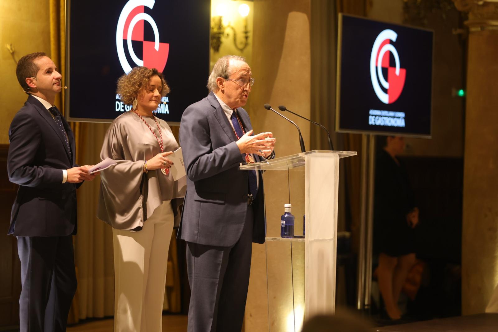 Fotos: El Mesón de Gonzalo y Hornazo de Salamanca, premiados por la Academia CyL de Gastronomía
